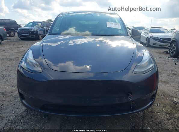 7SAYGDEEXRA231528 2024 TESLA MODEL Y Gray ხელსაწყოთა პანელის ხედი