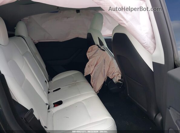 7SAYGDEEXRA308804 2024 TESLA MODEL Y Gray Widok naklejki z numerem VIN