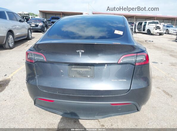 7SAYGDEEXRA308804 2024 TESLA MODEL Y Gray 