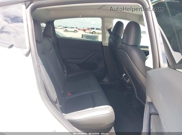 7SAYGDEEXSA353134 2025 TESLA MODEL Y Белый Вид наклейки с VIN-кодом