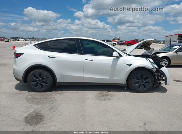 7SAYGDEEXSA353134 2025 TESLA MODEL Y Белый Вид задней части салона