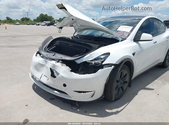 7SAYGDEEXSA353134 2025 TESLA MODEL Y Белый Вид спереди