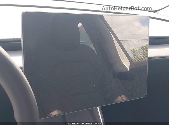 7SAYGDEEXTA405573 2026 TESLA MODEL Y Gray 