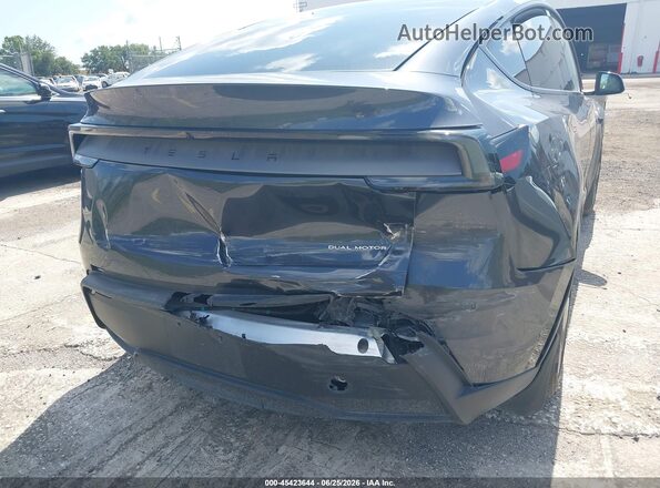 7SAYGDEEXTA405573 2026 TESLA MODEL Y Gray 