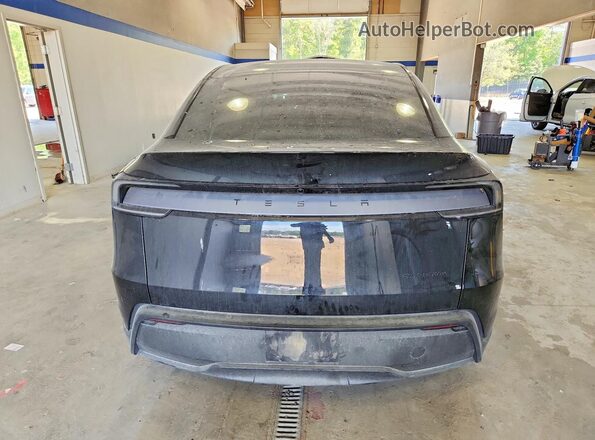 7SAYGDEEXTA634450 2026 TESLA MODEL Charcoal Հետևի տեսք