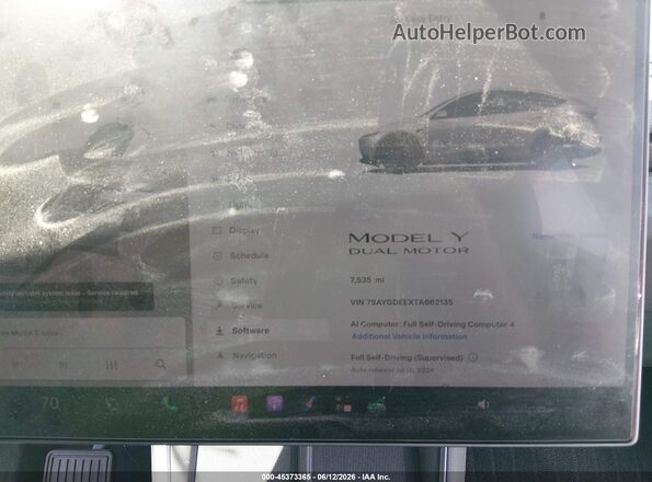 7SAYGDEEXTA662135 2026 TESLA MODEL Y White Rear seats view