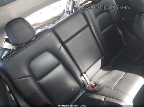 7SAYGDEF0NF323690 2022 TESLA MODEL Y White VIN კოდის სტიკერის ხედი
