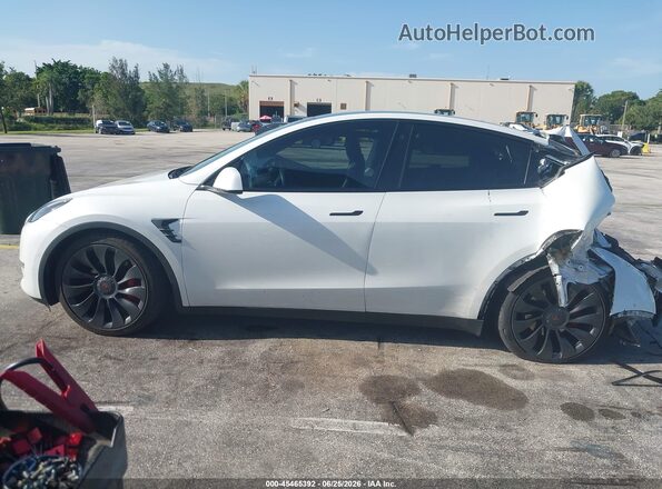 7SAYGDEF0NF323690 2022 TESLA MODEL Y White სალონის 360-გრადუსიანი ხედი