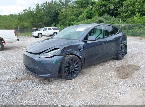 7SAYGDEF0NF381976 2022 TESLA MODEL Y Gray Передня ліва чверть