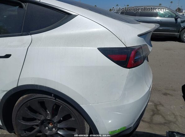 7SAYGDEF0NF555464 2022 TESLA MODEL Y White Tył lewy