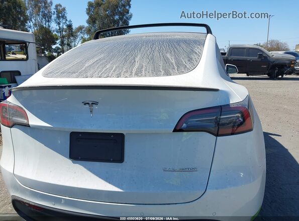 7SAYGDEF0NF555464 2022 TESLA MODEL Y White 