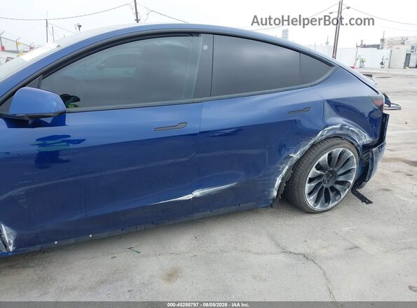 7SAYGDEF1NF378133 2022 TESLA MODEL Y Синий Вид спереди