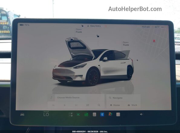 7SAYGDEF1NF468186 2022 TESLA MODEL Y White უკანა სავარძლების ხედი