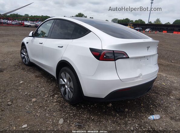 7SAYGDEF1PA049058 2023 TESLA MODEL Y White 