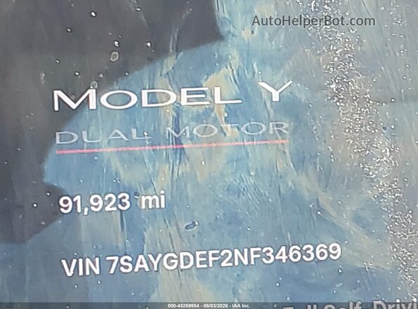 7SAYGDEF2NF346369 2022 TESLA MODEL Y White Հետևի նստատեղերի տեսք