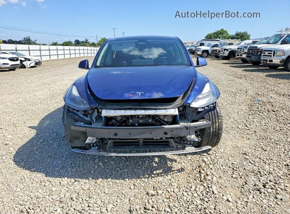 7SAYGDEF2PF882399 2023 TESLA MODEL Blue Widok z przodu