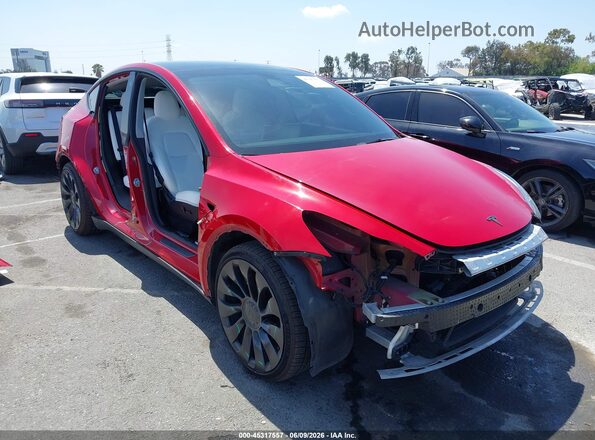 7SAYGDEF4NF491137 2022 TESLA MODEL Y Красный Вид спереди