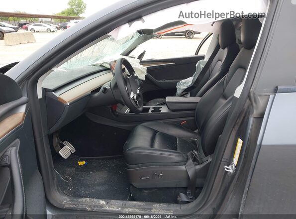 7SAYGDEF4NF540644 2022 TESLA MODEL Y Gray Vista interior delantera