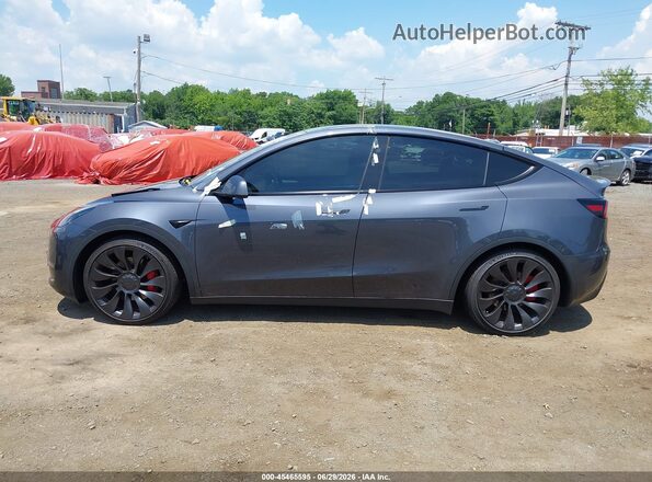 7SAYGDEF4PF859710 2023 TESLA MODEL Y Gray 360 interior view