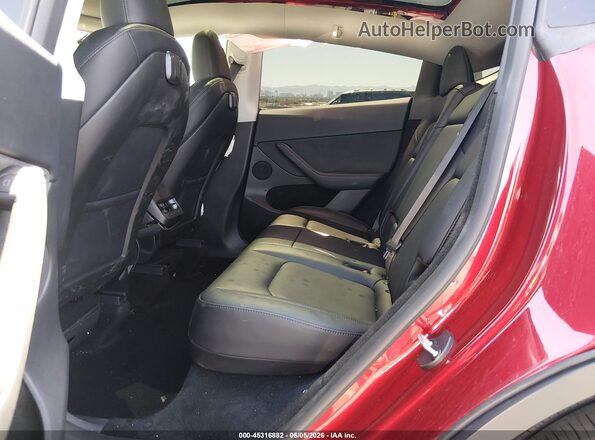 7SAYGDEF4RF158975 2024 TESLA MODEL Y Фиолетовый Вид наклейки с VIN-кодом