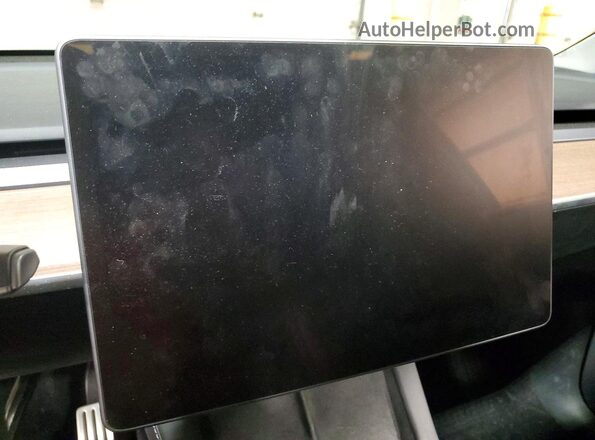 7SAYGDEF5PF668104 2023 TESLA MODEL Красный Вид щитка приборов