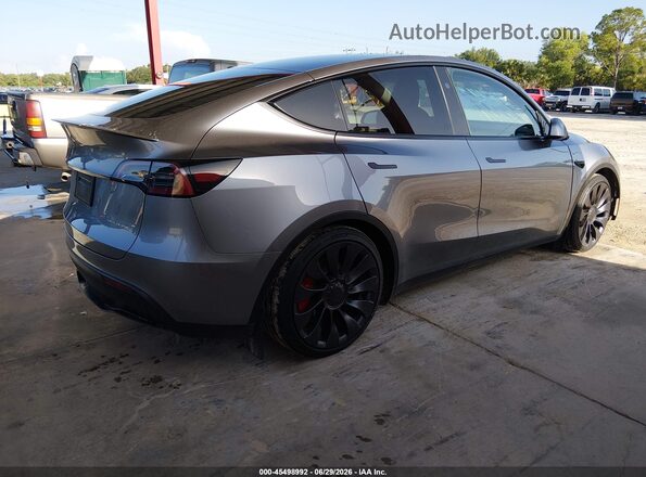 7SAYGDEF5SA363076 2025 TESLA MODEL Y Gray Trasero derecho
