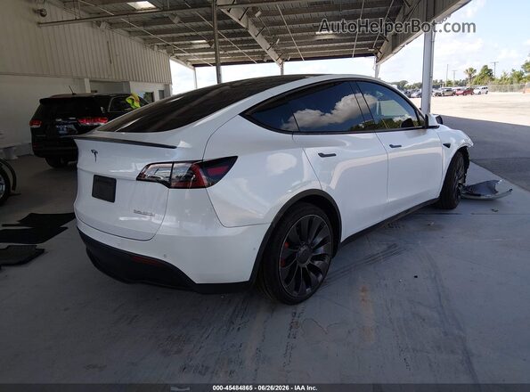7SAYGDEF6NF379777 2022 TESLA MODEL Y White Rear right
