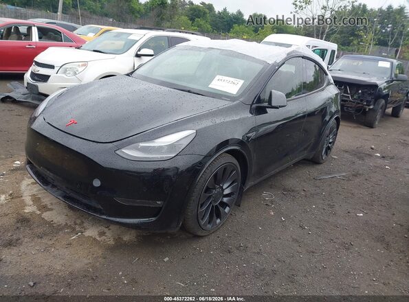 7SAYGDEF6NF397938 2022 TESLA MODEL Y Черный Передняя левая четверть