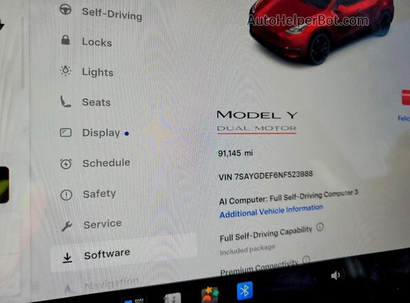 7SAYGDEF6NF523988 2022 TESLA MODEL Red Vista del cuadro de instrumentos