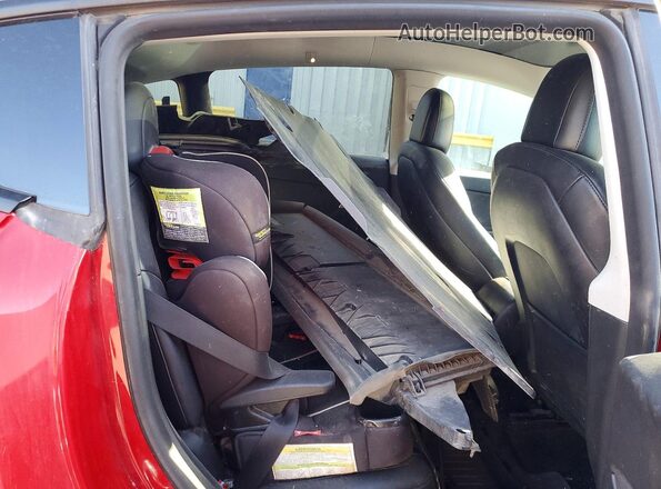 7SAYGDEF6NF523988 2022 TESLA MODEL Red Vista de los asientos traseros