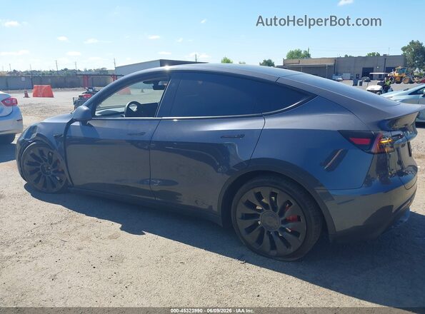 7SAYGDEF6PF812307 2023 TESLA MODEL Y Серый Панорамный вид салона 360°