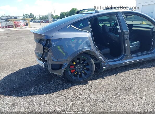 7SAYGDEF6PF839250 2023 TESLA MODEL Y Gray Դիմացի տեսք