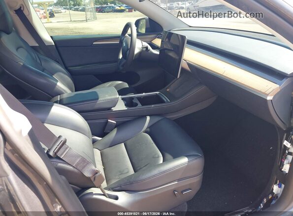 7SAYGDEF6PF839250 2023 TESLA MODEL Y Gray Սալոնի դիմացի տեսք