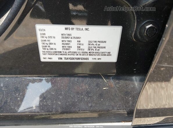 7SAYGDEF6RF039485 2024 TESLA MODEL Y Black Widok komory silnika