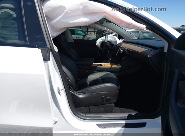 7SAYGDEF7NF326490 2022 TESLA MODEL Y White წინა სალონის ხედი