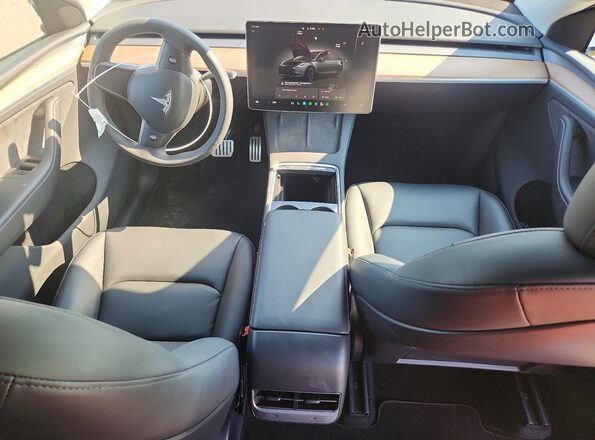 7SAYGDEF7SA350930 2025 TESLA MODEL Gray წინა პანელის ხედი