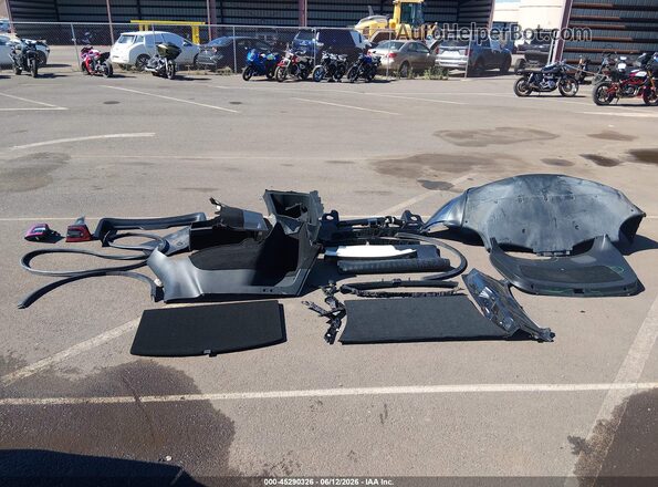 7SAYGDEF8NF407739 2022 TESLA MODEL Y Gray Vista del cuadro de instrumentos