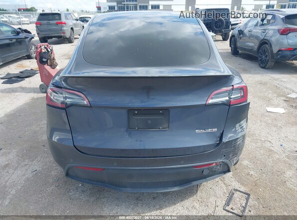 7SAYGDEF8NF494767 2022 TESLA MODEL Y Gray Панорамний вид салону 360°