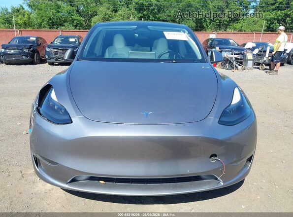7SAYGDEF8RA310219 2024 TESLA MODEL Y Серебряный Вид щитка приборов