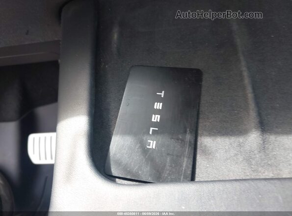 7SAYGDEF9NF441995 2022 TESLA MODEL Y Blue Առջևի վահանակի տեսք