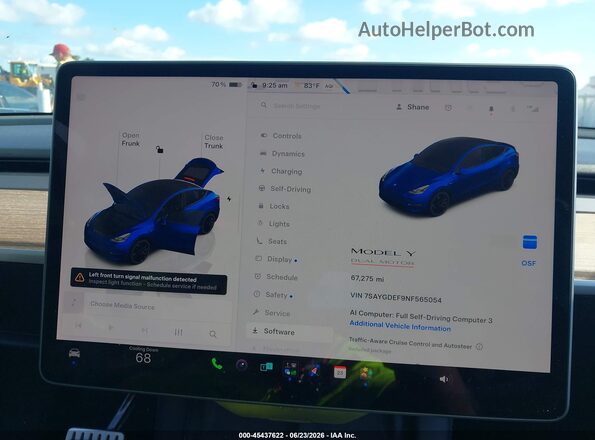 7SAYGDEF9NF565054 2022 TESLA MODEL Y Blue Widok tylnych siedzeń