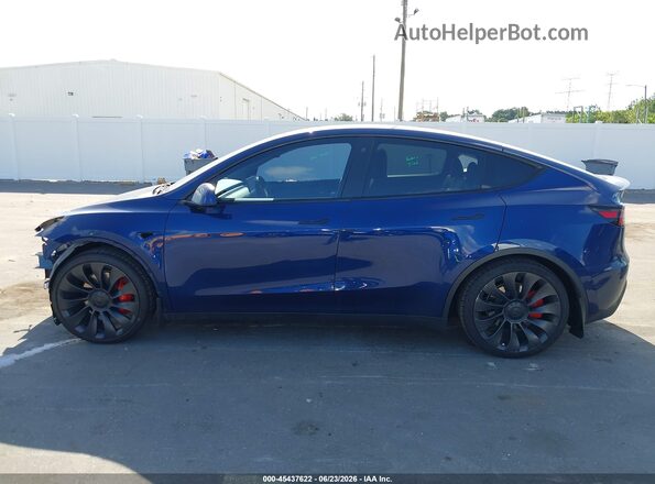7SAYGDEF9NF565054 2022 TESLA MODEL Y Blue 