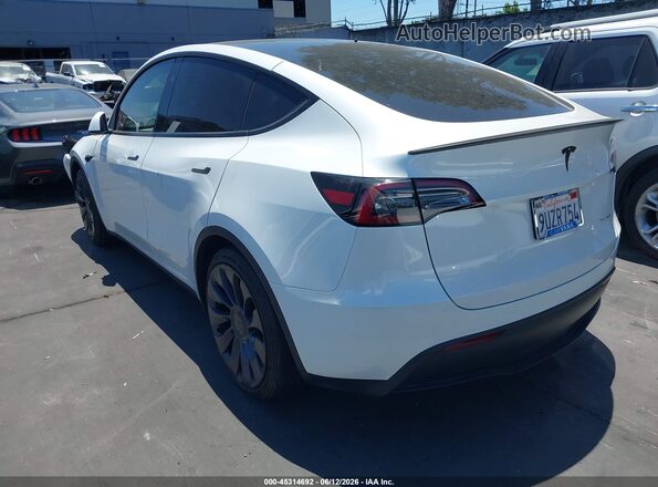 7SAYGDEF9RF126958 2024 TESLA MODEL Y White Հետևի ձախ