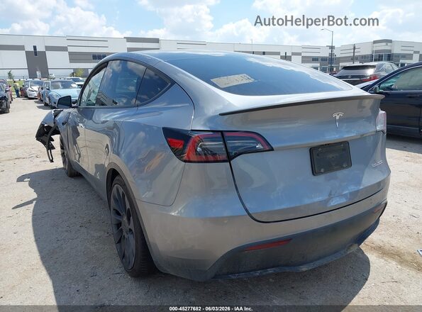 7SAYGDEFXRA327636 2024 TESLA MODEL Y Gray Հետևի ձախ