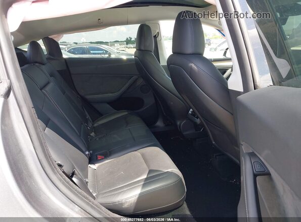 7SAYGDEFXRA327636 2024 TESLA MODEL Y Gray VIN կոդի պիտակի տեսք