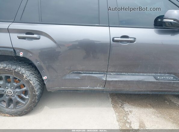 7SVAAABA0RX022037 2024 TOYOTA SEQUOIA Black Դիմացի տեսք