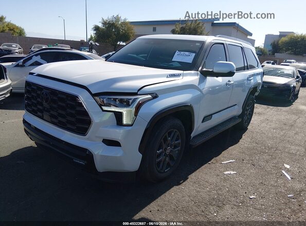 7SVAAABA0RX022877 2024 TOYOTA SEQUOIA White Առջևի ձախ երեք քառորդ տեսարան