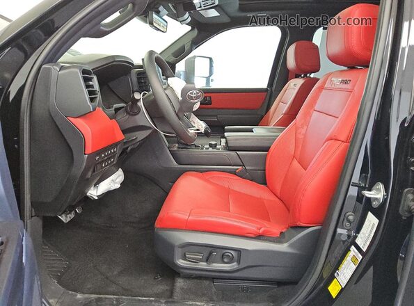 7SVAAABA1SX054968 2025 TOYOTA SEQUOIA Black 