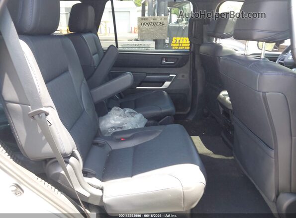 7SVAAABA3RX048289 2024 TOYOTA SEQUOIA Silver VIN sticker view