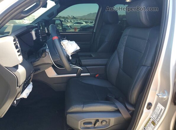 7SVAAABA3SX048427 2025 TOYOTA SEQUOIA Silver Front interior view